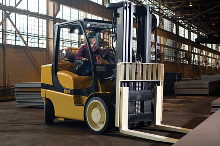 Simple serviceability |  IC forklift for high capacity indoor applications