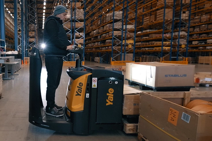 Yale Platform Pallet Truck