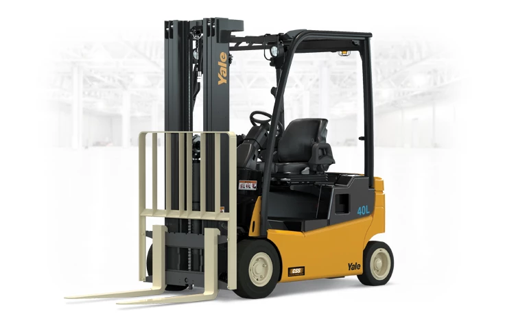 4 Wheel Electric Forklift Trucks | Yale | ERP040VFL