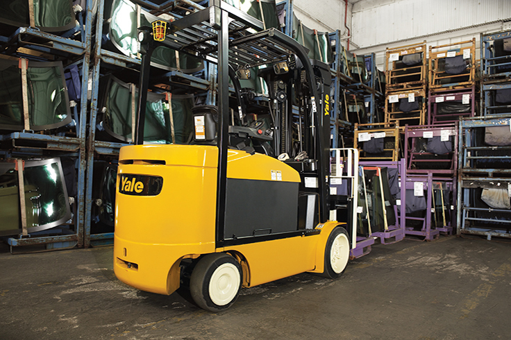 4 wheel electric forklift | Yale ERC080-120VH