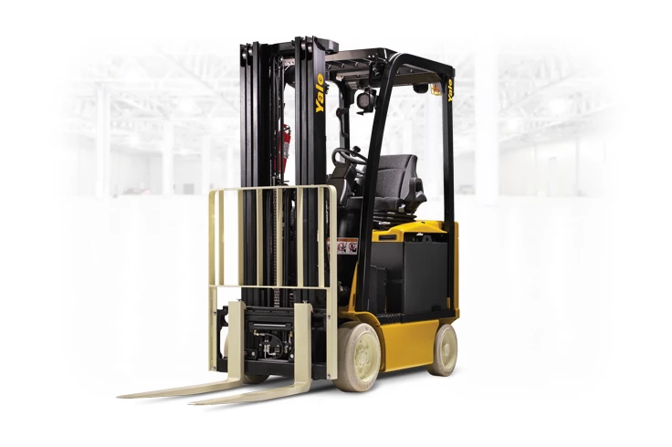 4 Wheel Electric Forklift Trucks | ERC030-040VA | Yale
