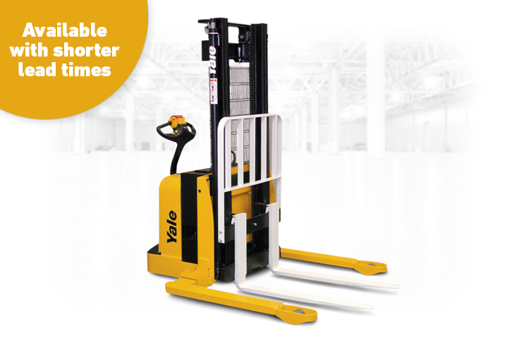 Straddle stacker by Yale MSW025F-30F-MSW040E