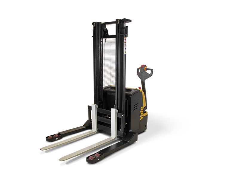 Walkie Stacker | Straddle Stackers | Yale