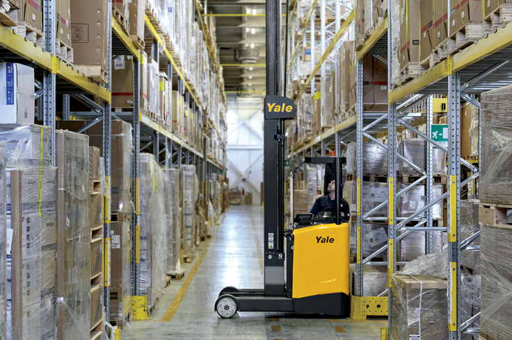 Reach Truck | Yale Lift Truck Tehcnologies