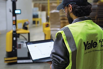 The latest advancements in lift truck automation and how today’s warehouses can benefit