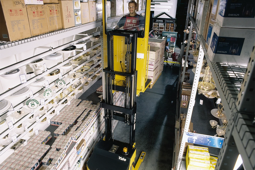 Second and third level lift order picker